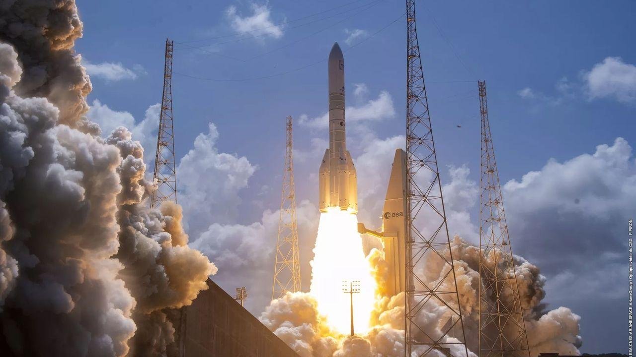 Watch powerful Ariane 6 rocket...
