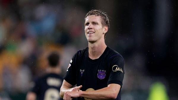 أولمو: برشلونة أولًا قبل صدامي باريس وريال مدريد