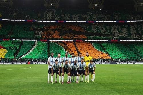 بيراميدز يسعى لتأمين صدارة الدوري أمام طلائع الجيش