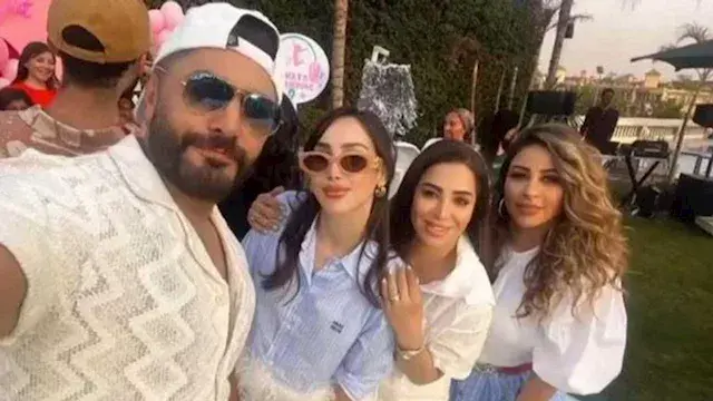في عيد ميلاده.. 20 صورة جمعت ت...
