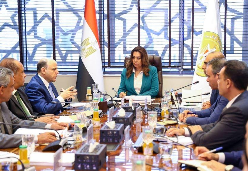 وزيرة التنمية المحلية والبيئة:...