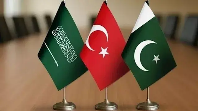 وكالة فارس: مسؤولون من 3 دول يزورون طهران لعقد اجتماع أمني وعسكري