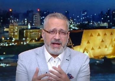 تامر أمين يستنكر الهجوم على حس...