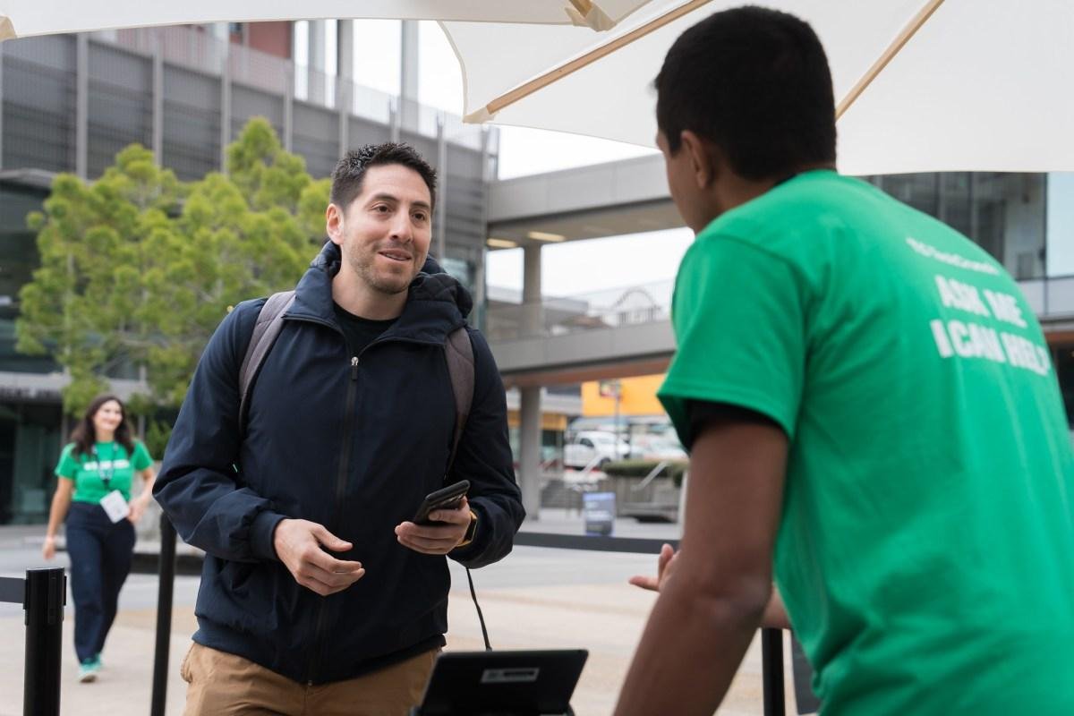 Volunteer at TechCrunch Founde...
