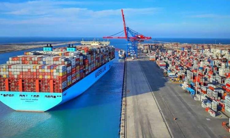 تداول نحو 85 ألف طن من البضائع العامة في ميناء دمياط