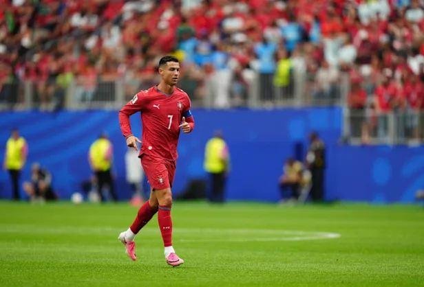 جيسوس: رونالدو رمز البرتغال