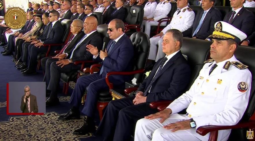 الرئيس السيسي: مصر مش في رقبتي أنا بس.. محدش لوحده يقدر على 100 مليون