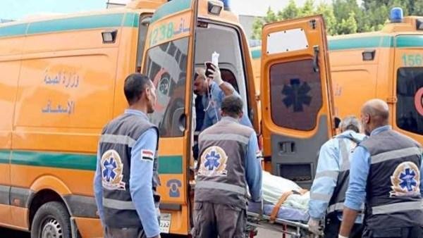 إصابة 14 شخصا فى حادث انقلاب سيارة بأسوان