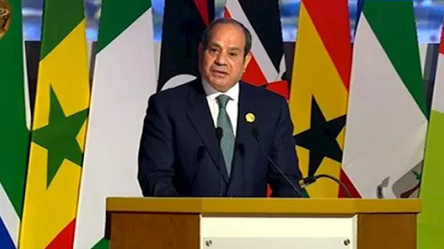 السيسي: التعاون في إدارة الأنهار العابرة للحدود يجب أن يستند إلى قواعد القانون الدولي