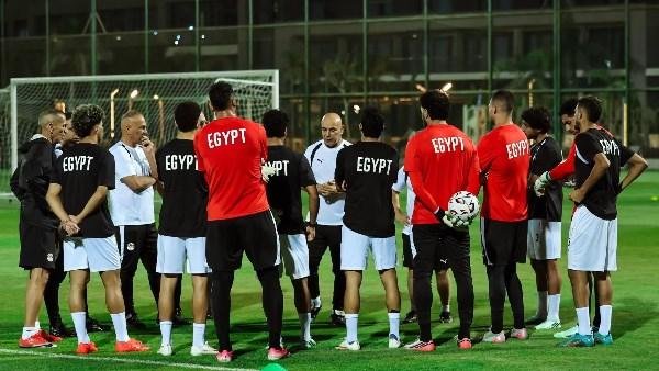 عمرو الحديدي: «موسيماني» جاي يفرض عضلاته على حسام حسن