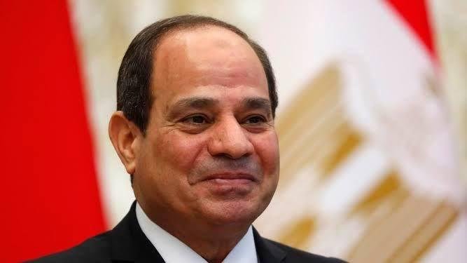 الرئيس السيسي يهنئ ولي عهد ليخ...