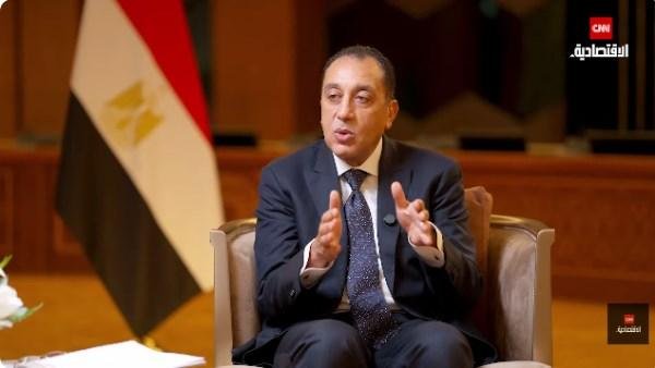 مدبولي: مطار القاهرة يستهدف استقبال 70 مليون راكب.. ومصر للطيران قفزت للمركز 46 عالميًا
