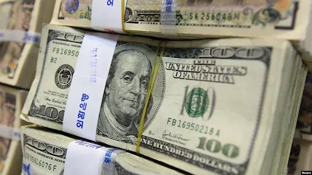سعر الدولار مقابل الجنيه مع بد...