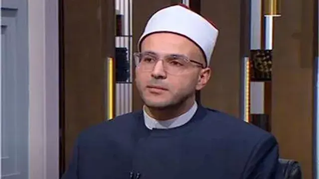 من "دكاكين السلفية".. أمين الفتوى يحذر من منصة "دار الإفتاء الإلكترونية"