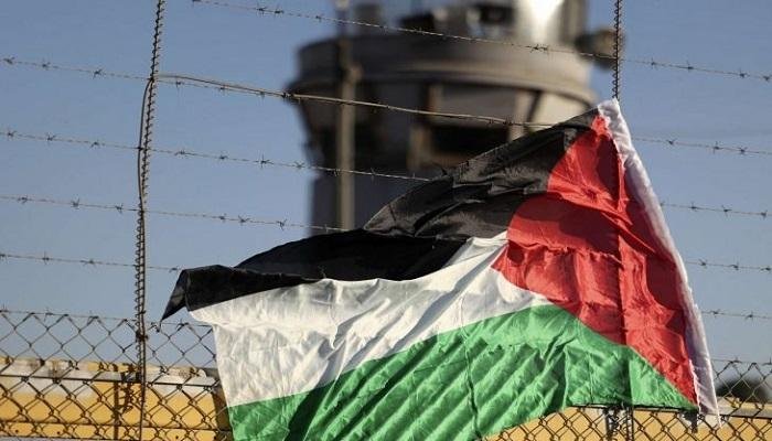 سلطات الاحتلال الإسرائيلي تفرج...