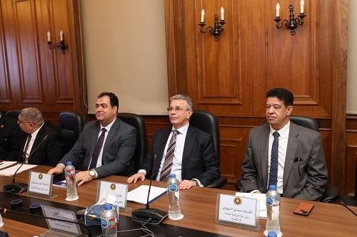 جمعية رجال أعمال إسكندرية والجمارك تبحثان تقليص زمن الإفراج الجمركي لتعزيز التجارة