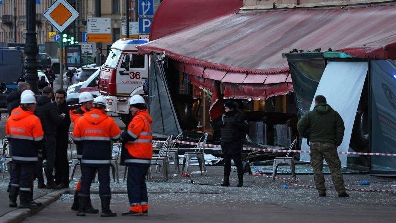 Video shows moment of deadly e...