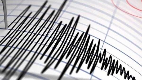 زلزال بقوة 6.9 درجة يضرب جزيرة...