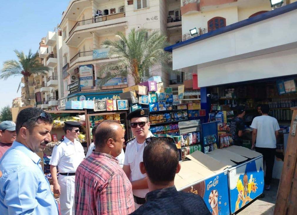 تنفيذ 190 قرار غلق وتشميع لمحا...