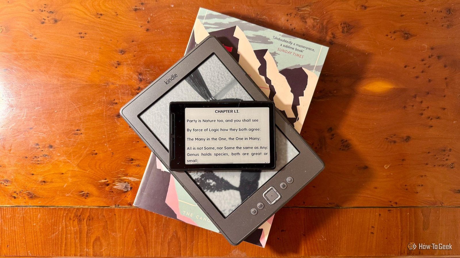 This tiny eReader convinced me...