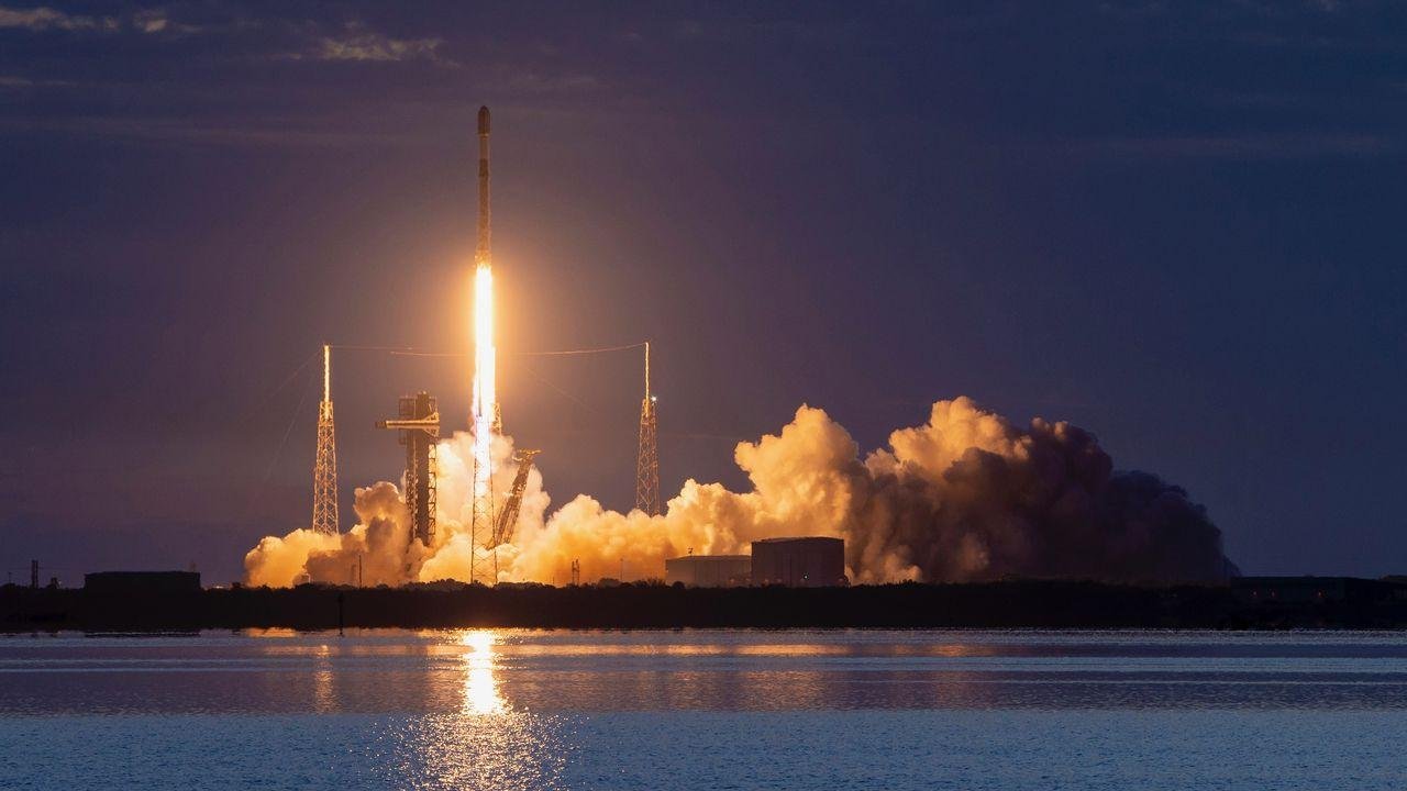 SpaceX will set rocket-reuse r...