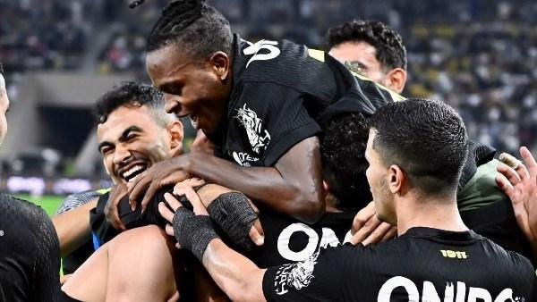 بعثة الزمالك تصل القاهرة بعد مواجهة الجيش الرواندي في دوري أبطال أفريقيا