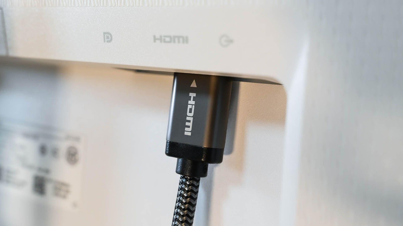 Should you use HDMI, DisplayPo...