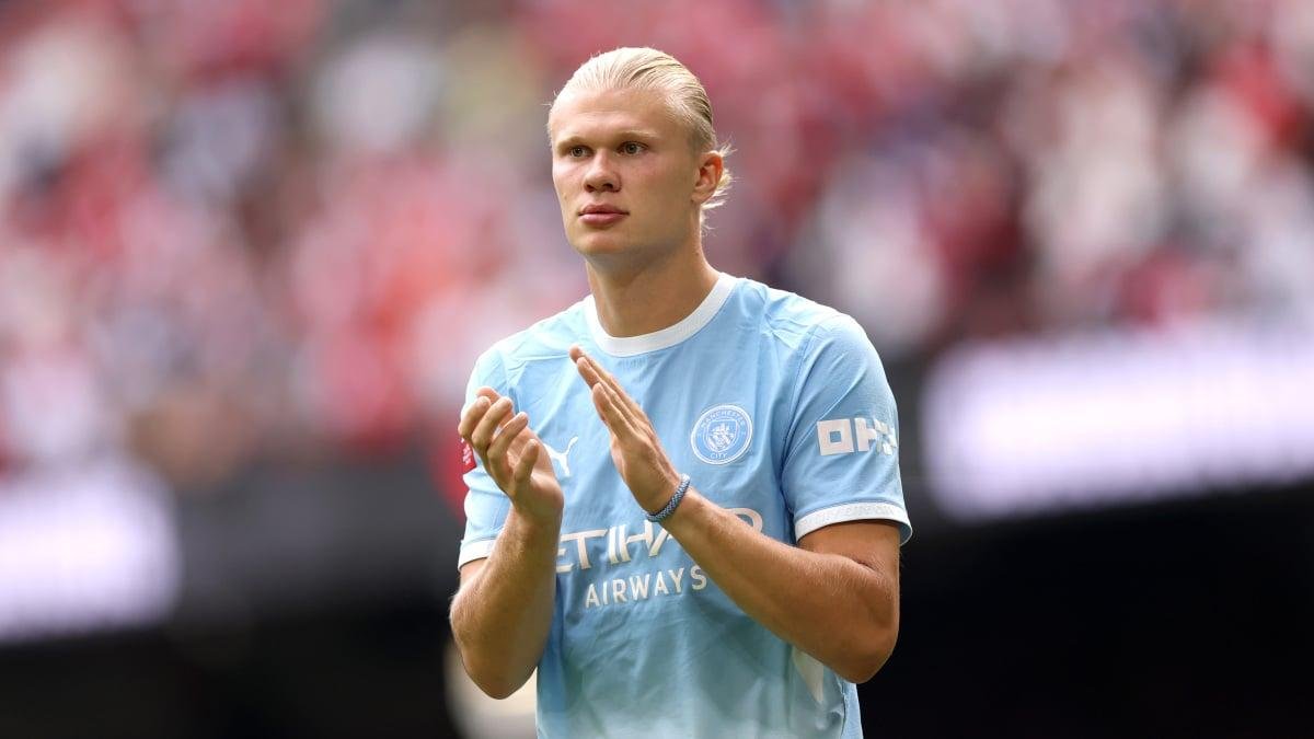 How to watch Manchester City v...