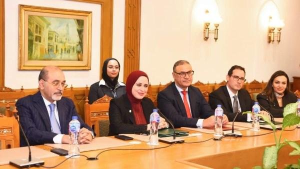 مصر وبريطانيا توقعان مذكرة تفاهم لإرساء الشراكة الثنائية للنمو الأخضر