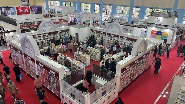 الجزائر تستعد لأكبر تظاهرة للكتاب.. تفاصيل الدورة الجديدة من صالون الجزائر الدولي للكتاب