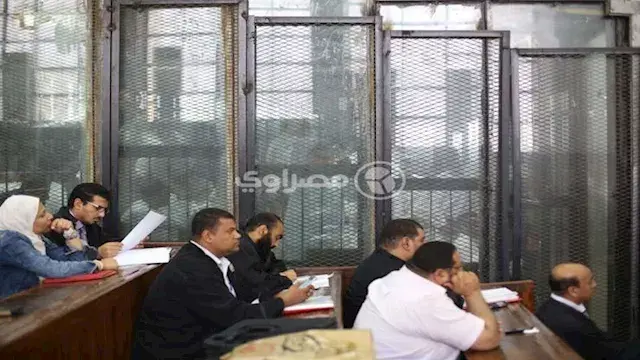 "الجنايات" تؤجل محاكمة 41 متهم...