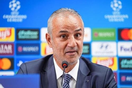 بعد التعادل مع روما.. مدرب فنر...