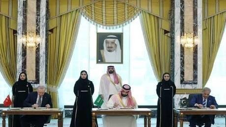 خبير يوضح احتمالات نجاح السعود...