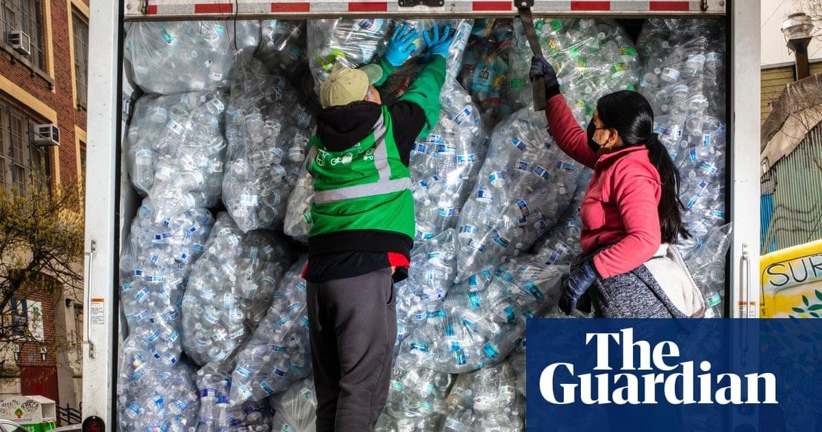 The plastic waste overtaking N...