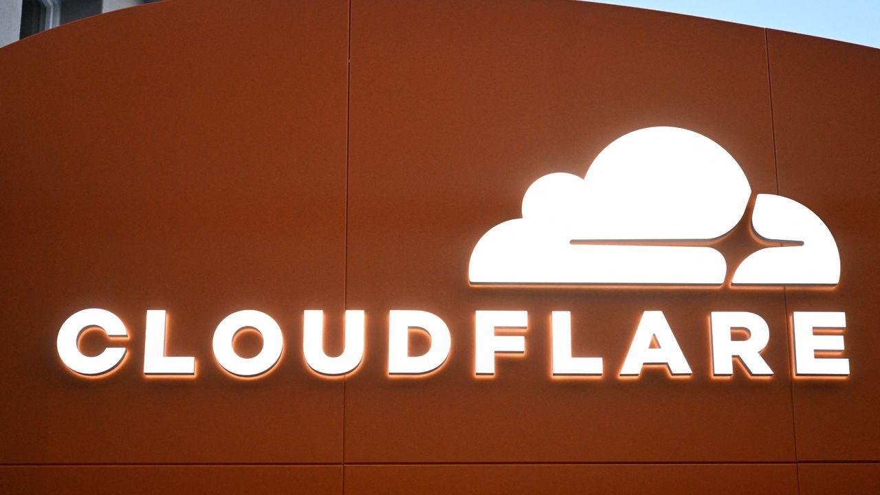 Cloudflare frees up 100TB of R...
