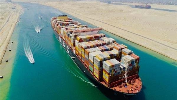 البنك المركزي : ارتفاع إيرادات قناة السويس إلى 4.4 مليار دولار بنهاية 2025-2026