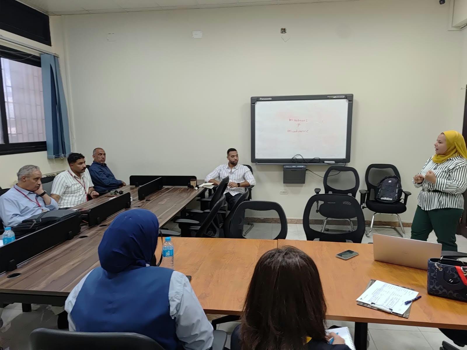 مطار القاهرة ينفذ برامج تدريبية متخصصة للحد من مخاطر الطيور والحياة البرية وتعزيز السلامة الجوية