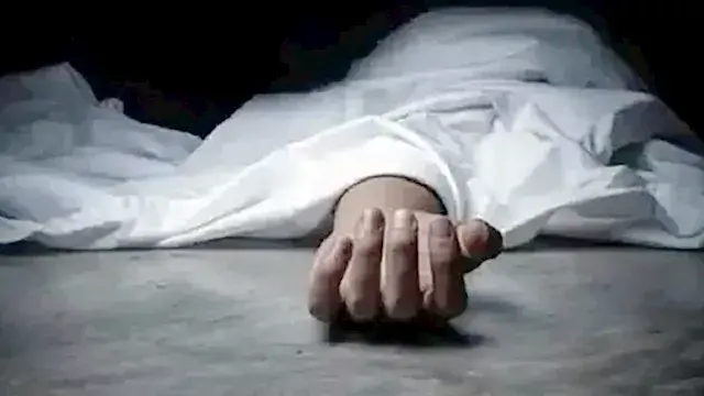 العثور على جثة مُسن داخل شقته بعد بلاغ من جيرانه بالوادي الجديد