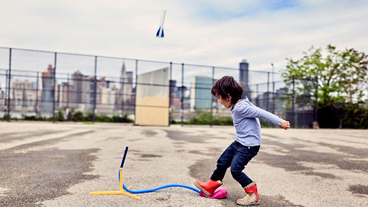 Stomp Rockets: The perfect sta...