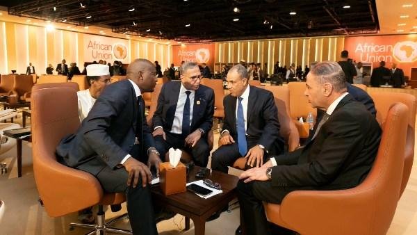 وزير الخارجية يلتقي نظيريه التشادي والليبي.. تعزيز مكافحة الإرهاب وتفعيل تجمع الساحل والصحراء