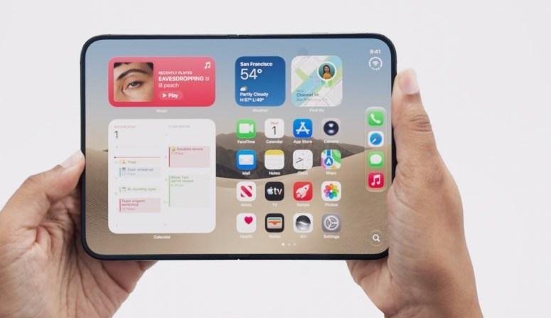 Apple unveils its first foldab...