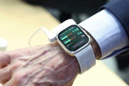 A smartwatch that measures rea...