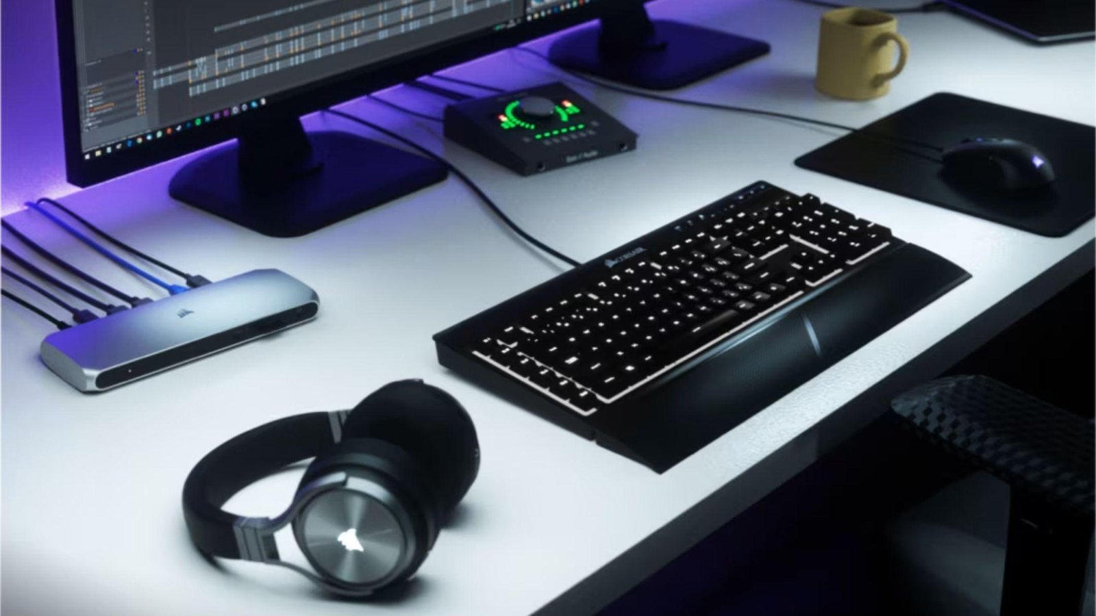 Corsair's slim Thunderbolt doc...
