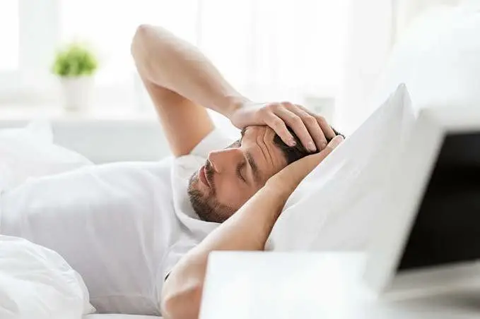 الصداع بيزيد مع بداية الشتاء؟.. عوامل يومية غير متوقعة تحفزه