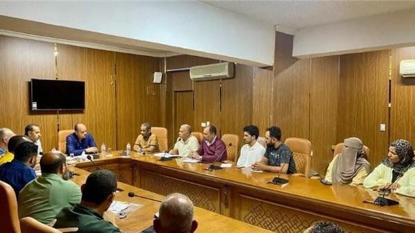 نائب محافظ الوادي الجديد يتابع موقف تقنين أراضي الدولة والتصالح بمركز الفرافرة