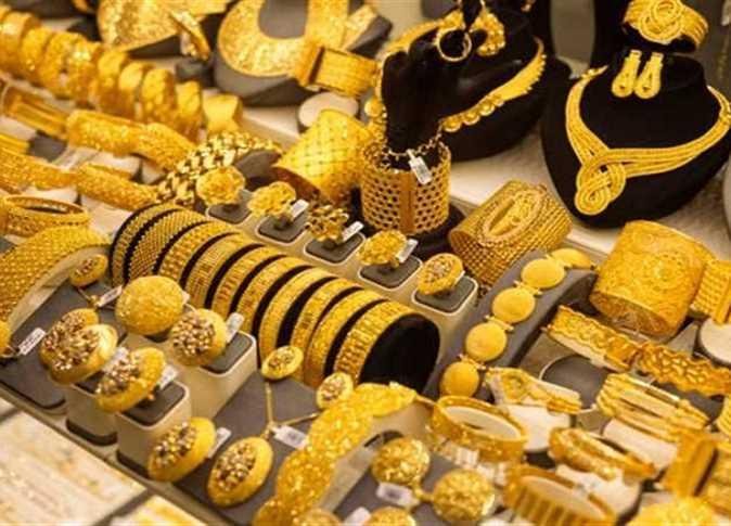 الذهب يتراجع 25 جنيها وعيار 21 يسجل 6310 جنيهات