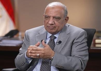 وزير الكهرباء: ندرس إعادة النظر في الشرائح.. و«إن شاء الله مانرفعش»