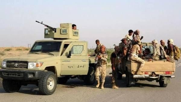 اليمن.. قوات العمالقة والقبائل تتقدم في بلحج وتسيطر على المرتفعات الاستراتيجية