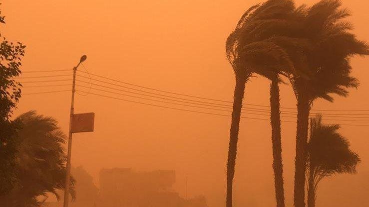 بعد تحذيرات الأرصاد.. رفع درجة الاستعداد بالإسكندرية بسبب الطقس واضطراب الملاحة البحرية