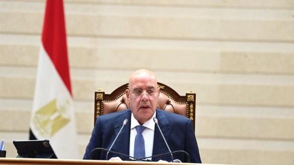 رئيس النواب يصل مقر المجلس بعد حديث السيسي عن تفويض مساندة السعودية